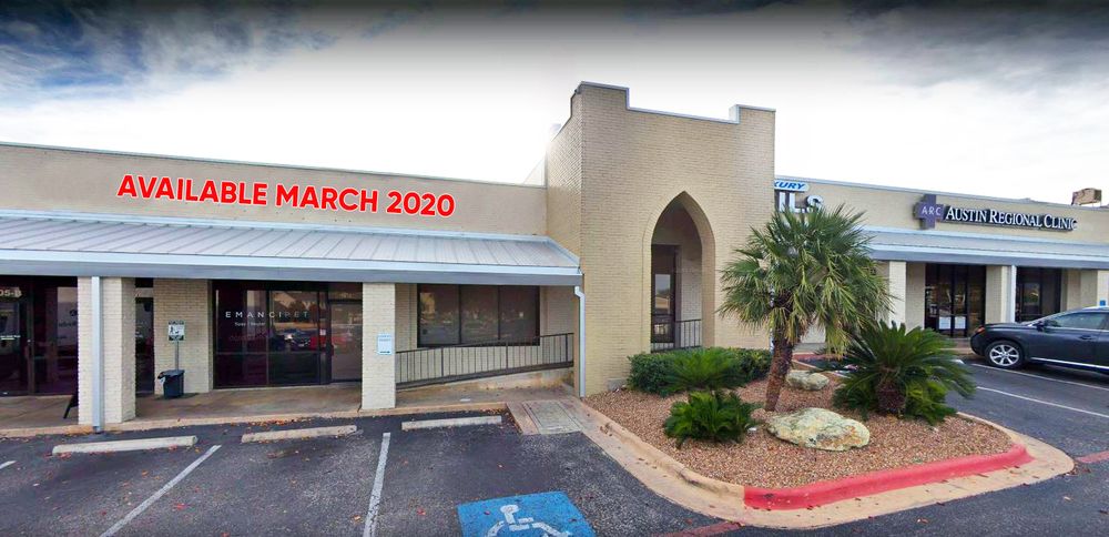 Windermere Center: 15803 Windermere Dr, Pflugerville, TX 78660